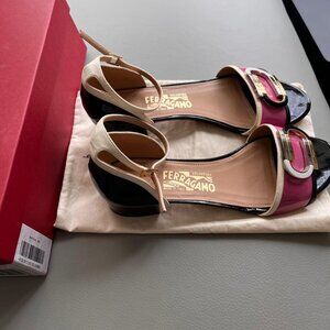 Salvatore Ferragamo Glenn Tricolor Patent Leather Ankle Strap Sandals Size 8.5